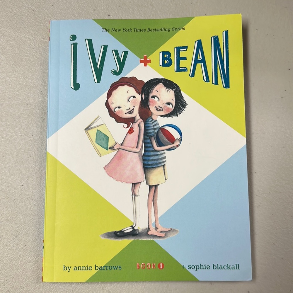 5/$10 New Ivy & Bean Book #1